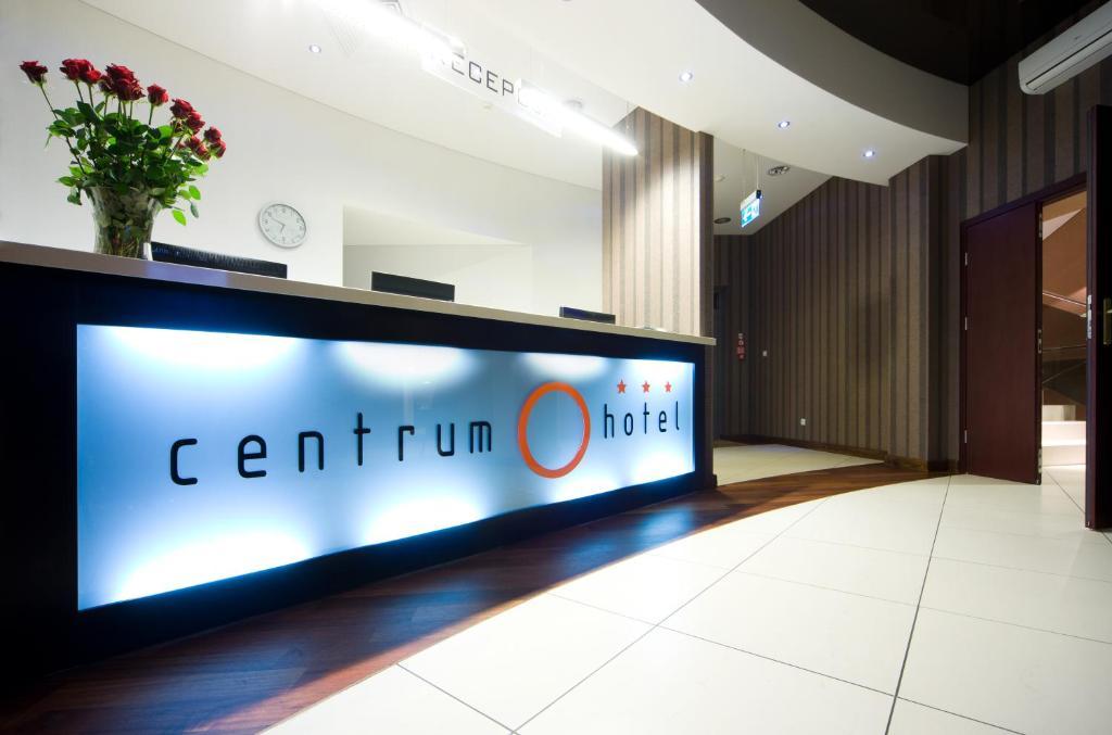 Hotel Centrum Квидзын Экстерьер фото