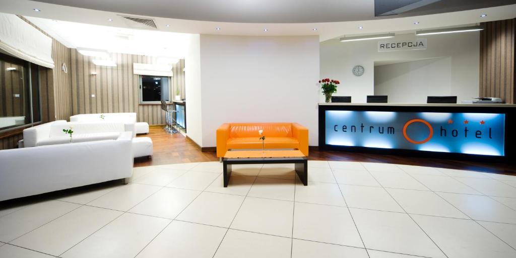 Hotel Centrum Квидзын Экстерьер фото