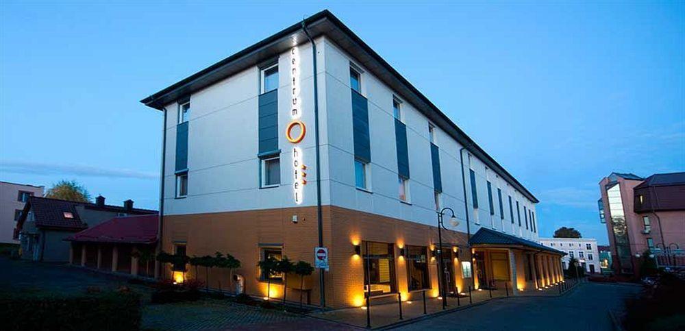 Hotel Centrum Квидзын Экстерьер фото