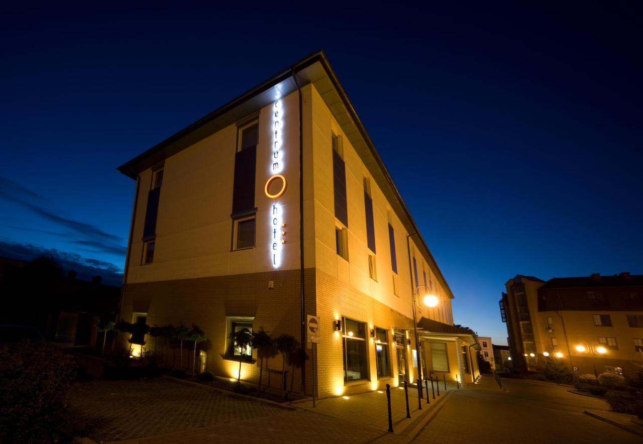 Hotel Centrum Квидзын Экстерьер фото